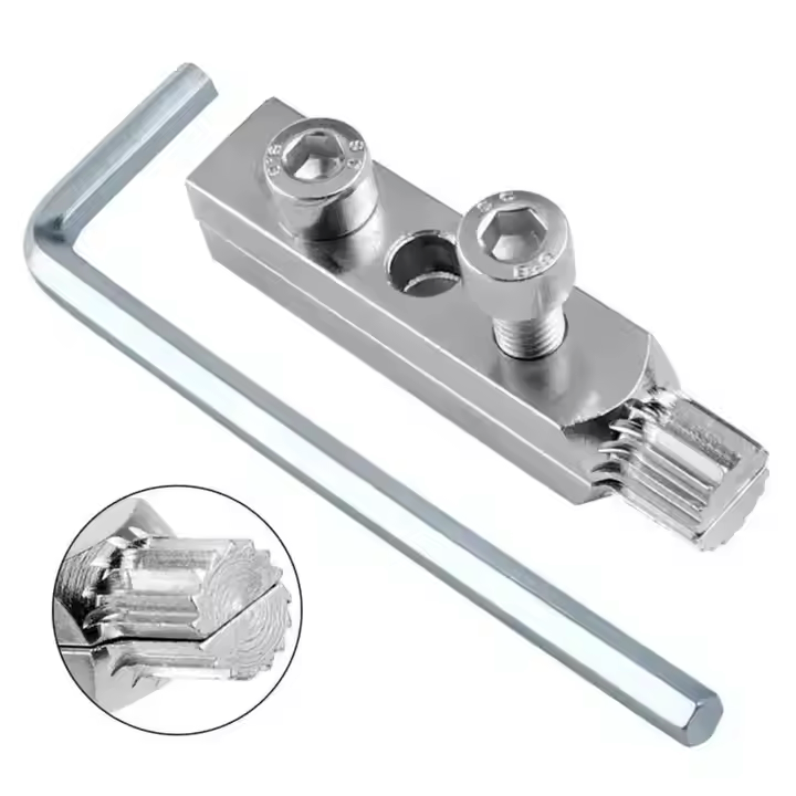 Extractor pentru robinete și șuruburi rupte
